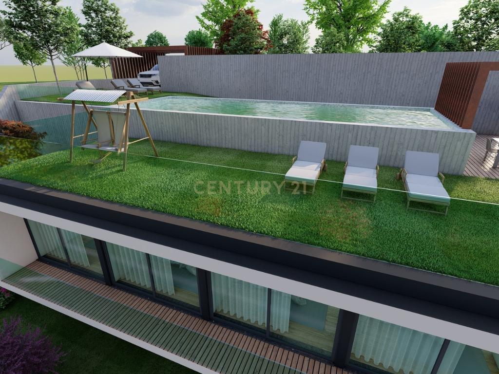 Luxuosa Moradia em Construção com Vista para o Rio e Montanha - Image 10